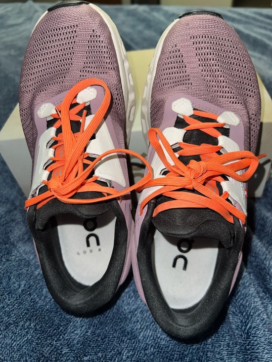On Clouds Shoes - On Cloud Women's Lavender Athletic Sneakers with Orange Laces Size 8 (men’s 6.5)